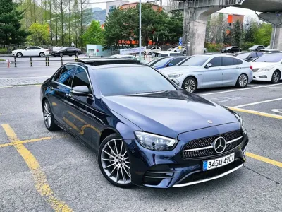 Mercedes-Benz E-Class 2021, 41100 км, за 23565.71 USD