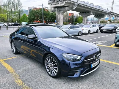 Mercedes-Benz E-Class 2021, 41100 км, за 23565.71 USD