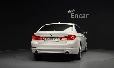 BMW 5-Series 2019, 182802 км, за 12465.54 USD