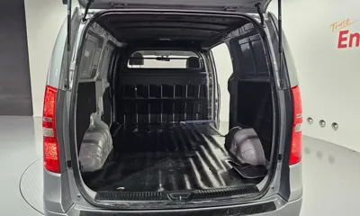 Hyundai Starex 2019, 159336 км, за 7676.3 USD - фото 15