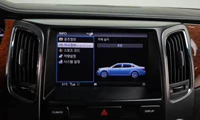 Hyundai Equus 2010, 179222 км, за 2923.75 USD - фото 16