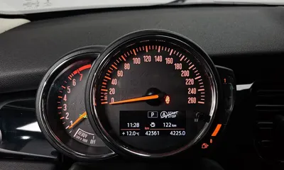 MINI Cooper 2022, 42361 км, за 11400.66 USD - фото 8