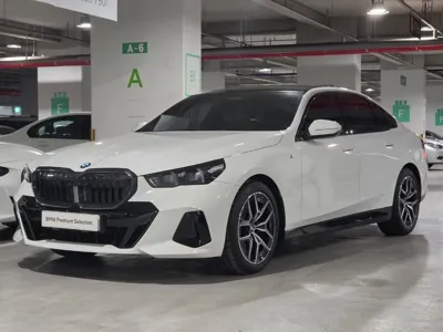 BMW 5-Series · 2024 год