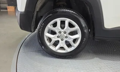 Jeep Renegade 2015, 146393 км, за 4625.41 USD