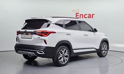 Kia Seltos 2020, 19578 км, за 14542.58 USD