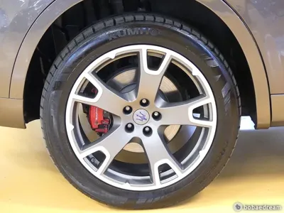 Maserati Levante 2018, 81615 км, за 23127.05 USD