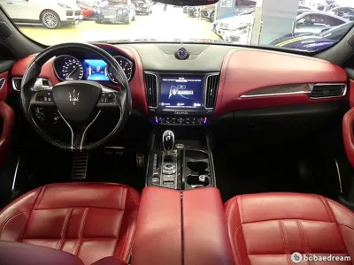 Maserati Levante 2018, 81615 км, за 23127.05 USD - фото 7