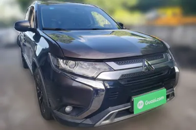 Mitsubishi Outlander 2019, 195500 км, за 6222 USD