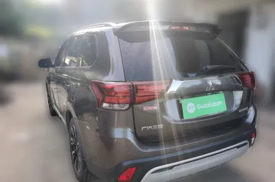 Mitsubishi Outlander 2019, 195500 км, за 6222 USD