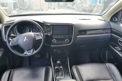 Mitsubishi Outlander 2019, 195500 км, за 6222 USD - фото 9