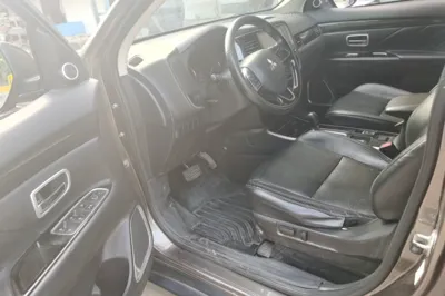 Mitsubishi Outlander 2019, 195500 км, за 6222 USD - фото 16