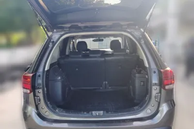 Mitsubishi Outlander 2019, 195500 км, за 6222 USD - фото 19
