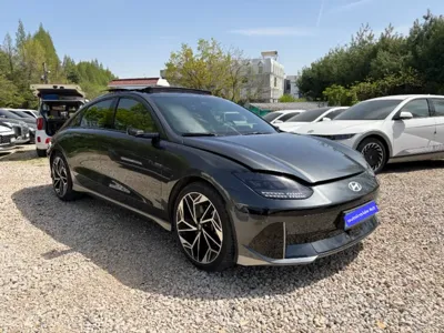 Hyundai Ioniq6 2023, 23219 км, за 297.68 USD