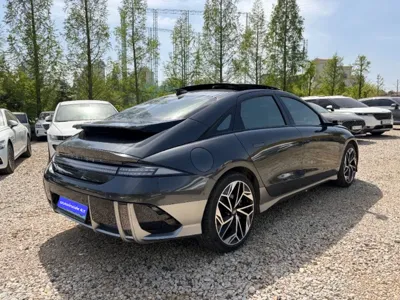 Hyundai Ioniq6 2023, 23219 км, за 297.68 USD