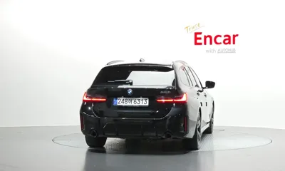 BMW 3-Series 2023, 40176 км, за 27898.12 USD