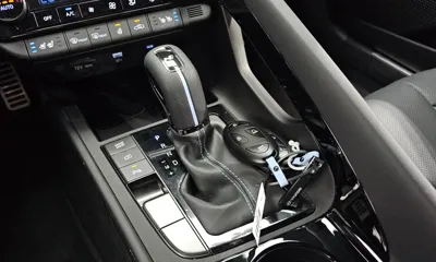 Hyundai Avante 2026, 2413 км, за 22427.35 USD - фото 9