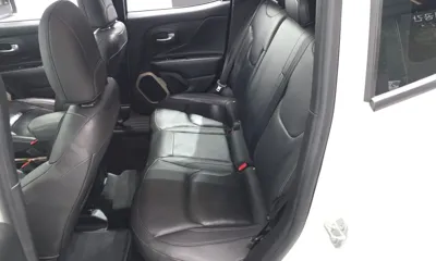 Jeep Renegade 2017, 63271 км, за 7351.98 USD - фото 12