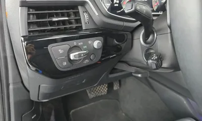 Audi A4 2021, 49593 км, за 16938.12 USD - фото 34