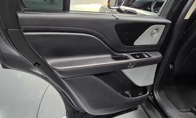 Lincoln Aviator 2020, 127347 км, за 17657.87 USD - фото 25