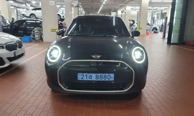 MINI Cooper 2024, 16675 км, за 23631.35 USD