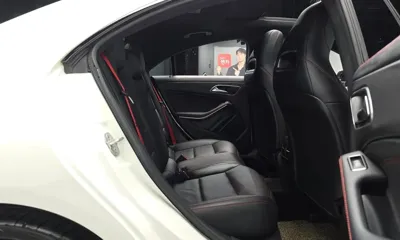 Mercedes-Benz CLA-Class 2018, 76675 км, за 17395.3 USD - фото 12