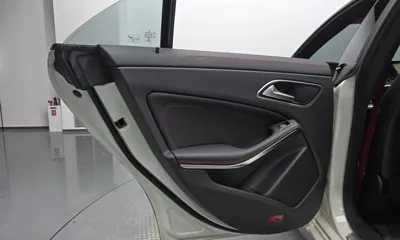 Mercedes-Benz CLA-Class 2018, 76675 км, за 17395.3 USD - фото 25