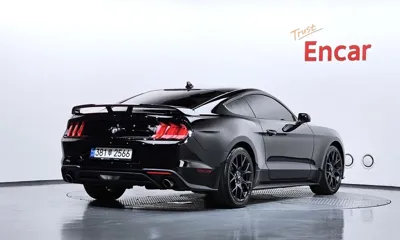 Ford Mustang 2022, 42524 км, за 22646.71 USD