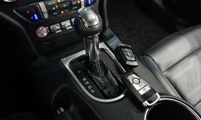 Ford Mustang 2022, 42524 км, за 22646.71 USD - фото 9