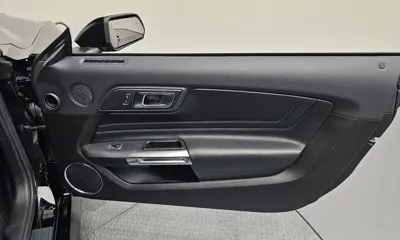 Ford Mustang 2022, 42524 км, за 22646.71 USD - фото 25