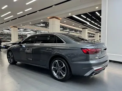 Audi A4L 2021, 104300 км, за 19113.81 USD