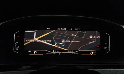 Volkswagen Arteon 2023, 44792 км, за 19711.18 USD - фото 8