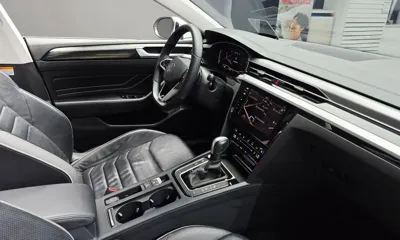 Volkswagen Arteon 2023, 44792 км, за 19711.18 USD - фото 27