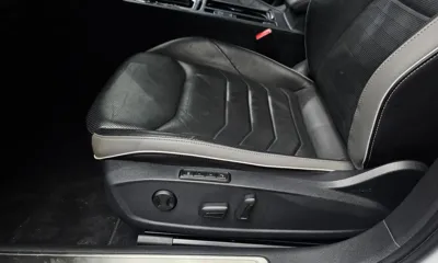Volkswagen Arteon 2023, 44792 км, за 19711.18 USD - фото 30