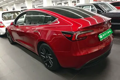 Tesla Model 3 2023, 43000 км, за 26728 USD