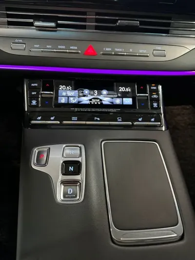 Hyundai Grandeur 2022, 66000 км, за 19364.58 USD - фото 7