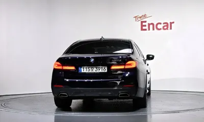 BMW 5-Series 2021, 48256 км, за 25289.01 USD