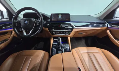 BMW 5-Series 2018, 139909 км, за 11809.11 USD - фото 7