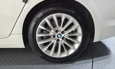BMW 5-Series 2018, 139909 км, за 11809.11 USD - фото 21