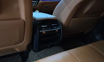 BMW 5-Series 2018, 139909 км, за 11809.11 USD - фото 34