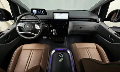 Hyundai Staria 2023, 45036 км, за 34350.84 USD - фото 7