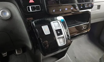 Hyundai Staria 2023, 45036 км, за 34350.84 USD - фото 9