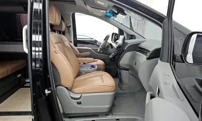 Hyundai Staria 2023, 45036 км, за 34350.84 USD - фото 11