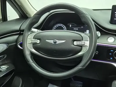 Genesis GV70 2021, 143555 км, за 16738.87 USD - фото 6