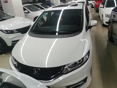 Honda Jade 2016, 111700 км, за 6758.21 USD