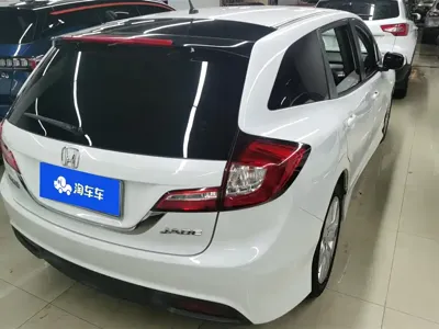 Honda Jade 2016, 111700 км, за 6758.21 USD