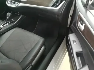 Honda Jade 2016, 111700 км, за 6758.21 USD - фото 8