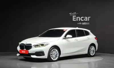 BMW 1-Series · 2021 год