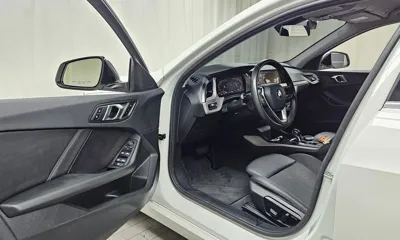 BMW 1-Series 2021, 106949 км, за 10927.14 USD - фото 10