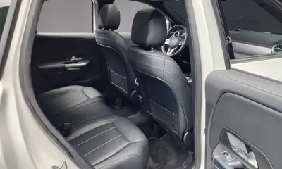 Mercedes-Benz GLA-Class 2021, 49099 км, за 15758.01 USD - фото 12