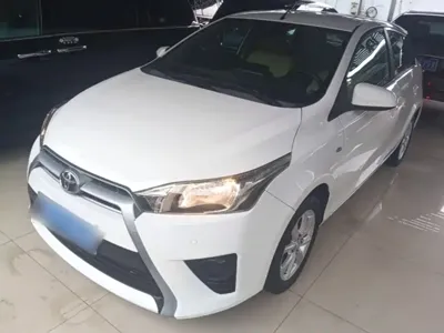 Toyota Yaris L 2015, 100399 км, за 4046.42 USD
